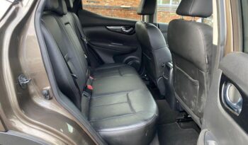 
									Nissan Qashqai full								