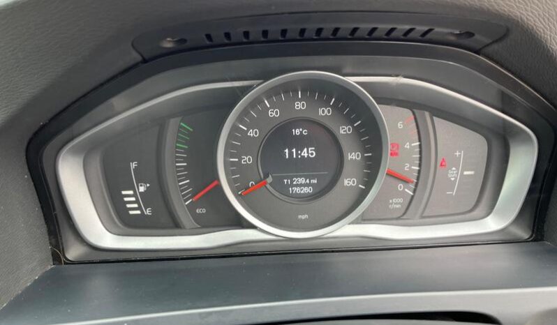 
								Volvo V60 full									